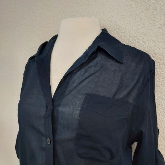 ⭐️5/$20 Ellen Tracy Navy Blue Button Down Size S - Picture 4 of 11